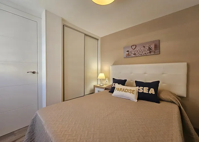 Saloutrip - Formentor 아파트